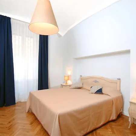 Bed & Breakfast In 2*